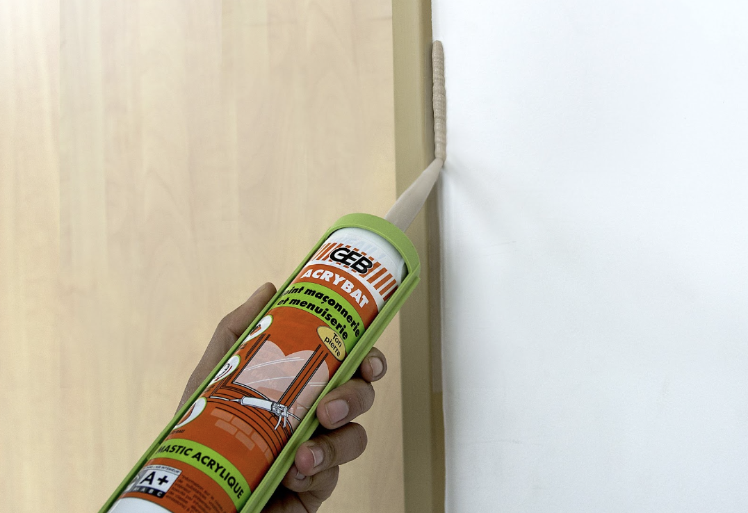Le mastic acrylique