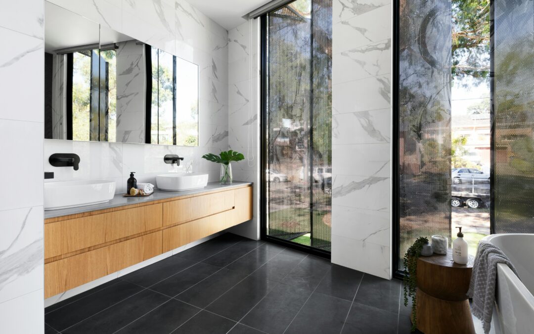 Salle de bain : petits ou grands carreaux ?